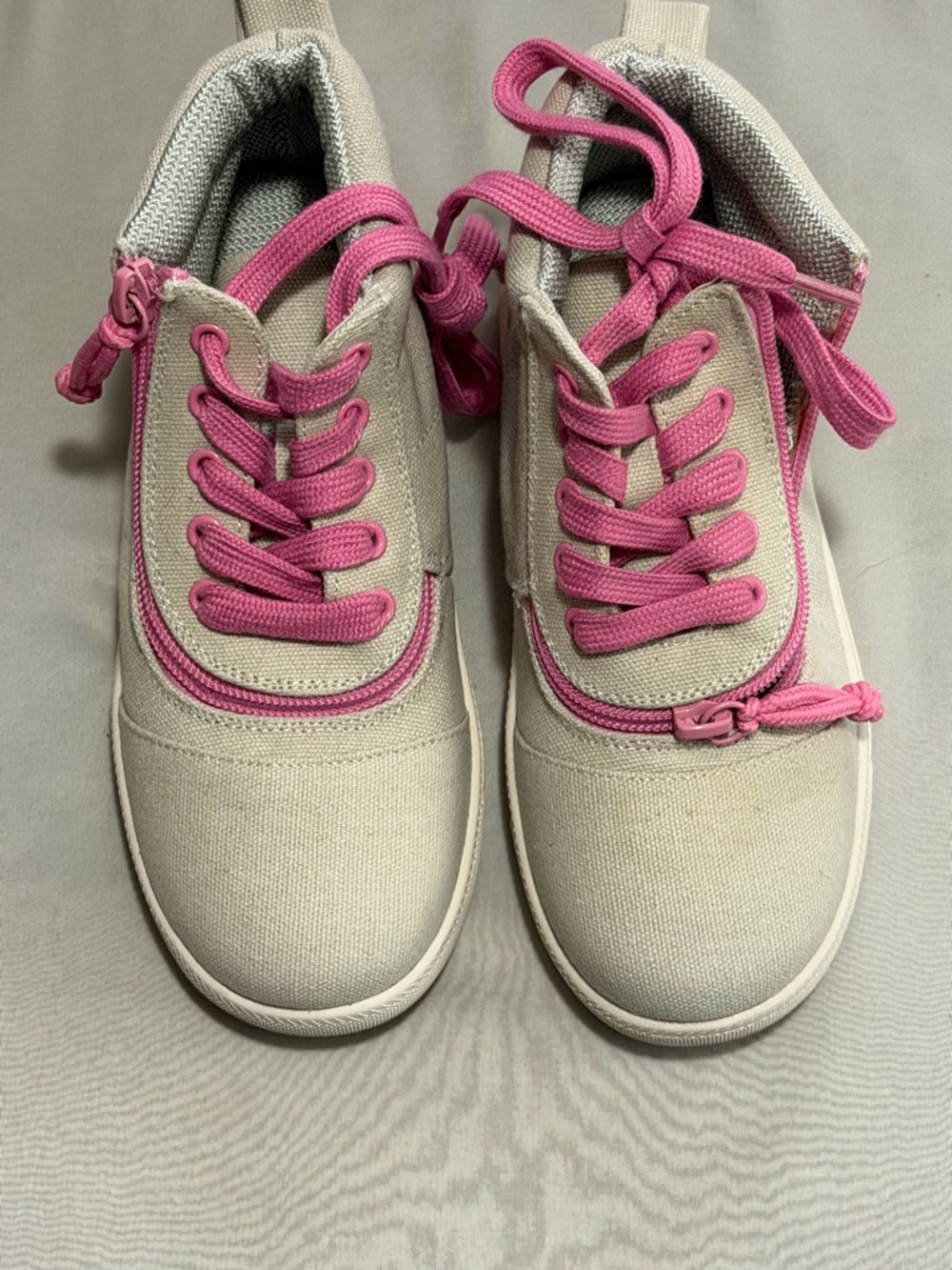 Billy Footwear Kids Canvas Sneakers in Grey with Pink Accents